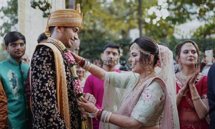 THE RED CIRCLE STUDIO